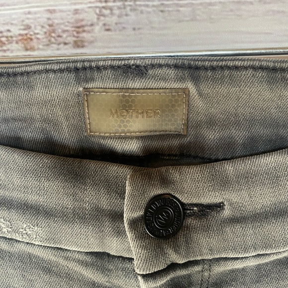 COPY - Mother looker ankle fray gray jeans. Size 31 - Picture 7 of 14
